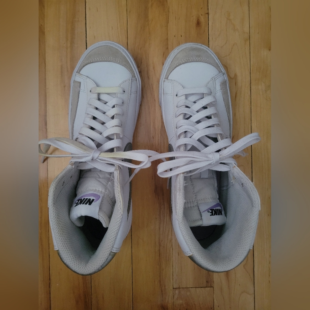 Nike Blazer Mid '77 White Sneakers
